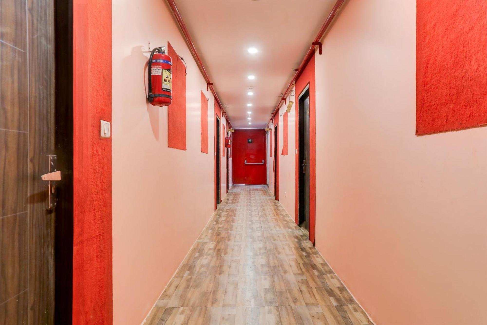 Super Hotel O S J Residency Delhi (National Capital Territory of India) Exterior foto